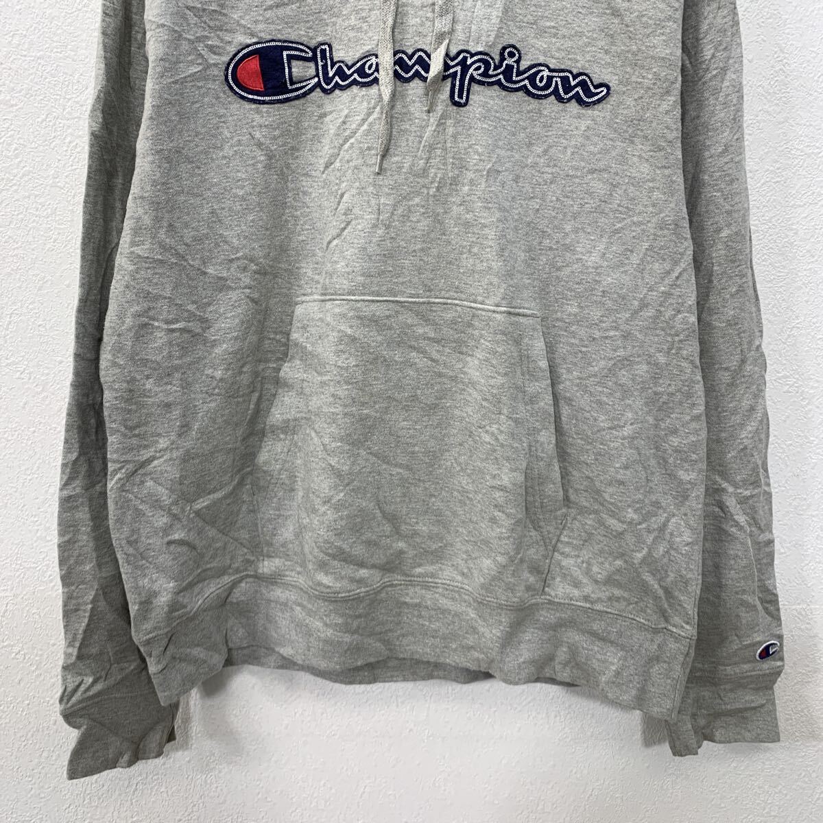 【中古】【古着】 Champion ロゴスウェット パーカー M グレー ネイビー チャンピオン プルオーバー フーディー ワンポイント スウェット 秋物 a712-6939