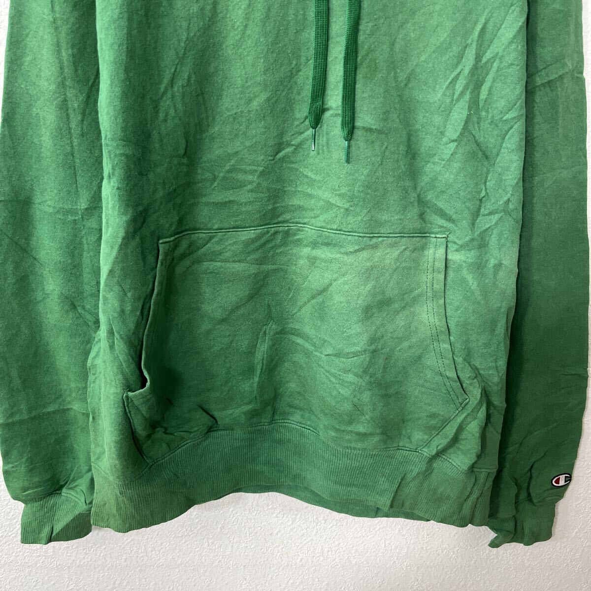 【中古】【古着】 Champion 無印スウェット パーカー M グリーン チャンピオン フーディー プルオーバー トップス 秋物 a801-5744