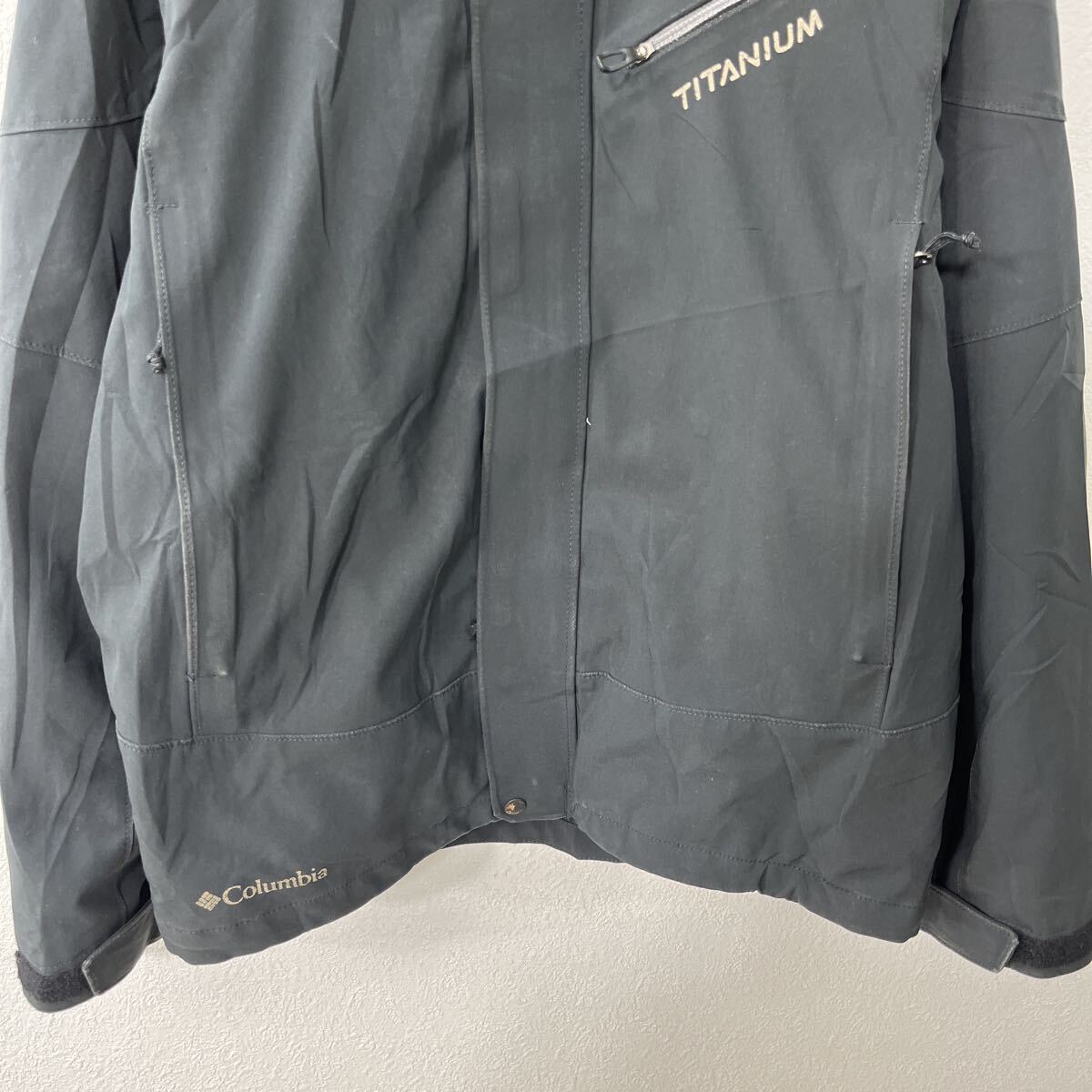 【中古】【古着】 Columbia ジャケット M ブラック コロンビア ジップアップ マジックテープ ボリュームネック アウター 秋冬物 a801-5991