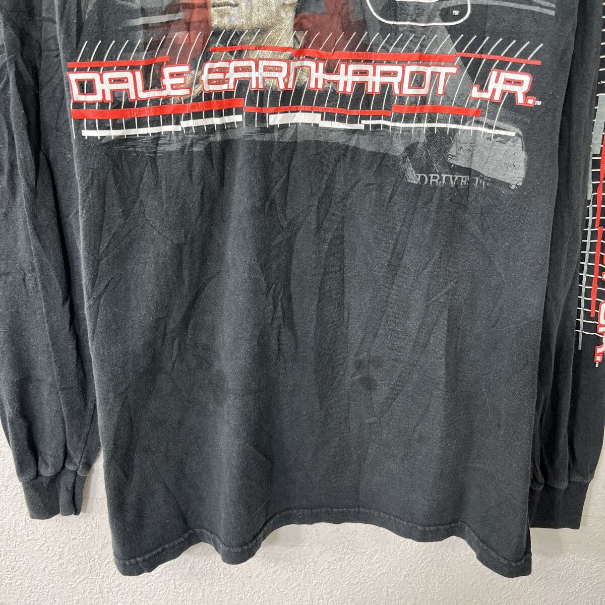 【中古】【古着】 長袖 プリントTシャツ XL〜 ブラック ビックプリント スリーププリント ロンT プルオーバー トップス 春物 a803-5255 3