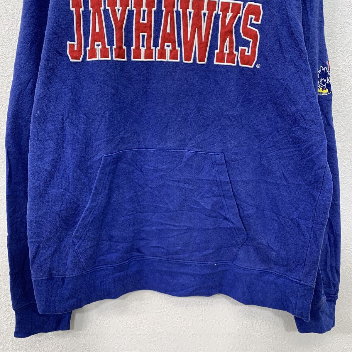 【中古】【古着】 STADIUM ATHLGTICS ロゴスウェット パーカー L ブルー レッド プルオーバー フーディー アームロゴ ワンポイント刺繍 秋物 a803-5340