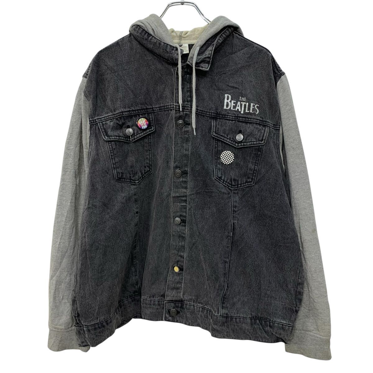 【中古】【古着】 THE BEATLES デニムジャケット 2XL ブラック ビートルズ ボタン バックプリント スウェット切替 フード付き 缶バッチ 春秋物 a804-5305