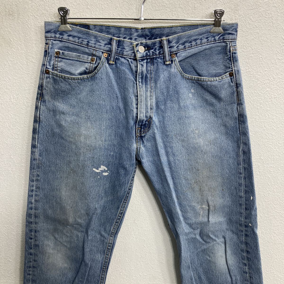 古着屋DENの【中古】【古着】 Levi's 505 デニムパンツ W36 ライトブルー リーバイス ジップアップ 紙パッチ コインポケット アメカジ デニム ジーンズ 2607-451｜アングル2