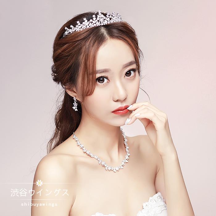 ティアラ クラウン ネックレス ピアス イヤリング ヘッドドレス 結婚式 髪飾り ウエディング 花嫁 パーティー 二次会 ブライダルアクセ 3点セット イベント 披露宴 発表会