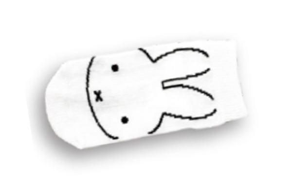 【miffy】【ミッフィー】キャラクターソックス【ホワイト】【フェイス】【ウサギ】 【ディック・ブルーナ】【絵本】【アニメ】【キャラックス】【靴下】【くつ下】【くつした】【ソックス】【子供】【キッズ】【ファッション】【雑貨】【グッズ】【かわいい】 ■サイズ・仕様■ ◆サイズ：約13?18cm ■当商品について■ ＊在庫状況により入荷待ち ・欠品になる場合がございます。 予めご了承下さいますようお願いいたします。【miffy】【ミッフィー】キャラクターソックス【ホワイト】【フェイス】【ウサギ】 【ディック・ブルーナ】【絵本】【アニメ】【キャラックス】【靴下】【くつ下】【くつした】【ソックス】【子供】【キッズ】【ファッション】【雑貨】【グッズ】【かわいい】 ■サイズ・仕様■ ◆サイズ：約13?18cm ■当商品について■ ＊在庫状況により入荷待ち ・欠品になる場合がございます。 予めご了承下さいますようお願いいたします。