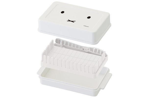【全品　送料無料！】miffy　ミッフィー　定量カッティングガイド付バターケースウサギ　 ミッフィーちゃん　ディック・ブルーナ　絵本　アニメ　カッティング　カットバター　器具　ケース　食事　料理　調理　キッチン　雑貨　グッズ　かわいい