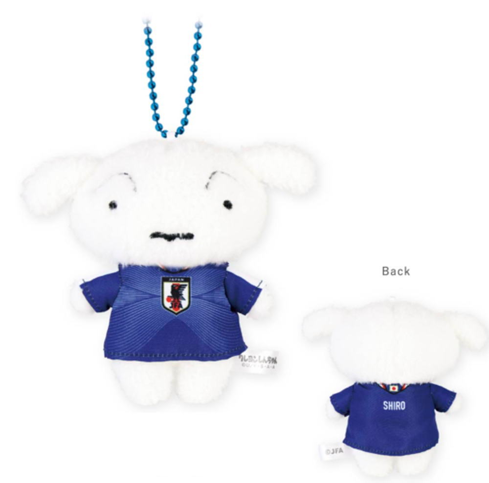 【全品 送料無料！】 クレヨンしんちゃん ぬいぐるみマスコット シロ サッカー日本代表ver. しんのすけ 漫画 アニメ 映画 キーホルダー キーリング チャーム ぬいぐるみ マスコット 人形 ドール 雑貨 グッズ かわいい