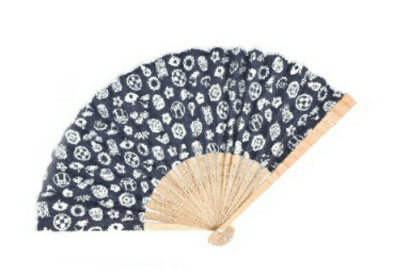 ■サイズ・仕様■ ◆サイズ：約23cm ◆素材：扇面：綿/扇骨：竹 ◆セット内容：メンズ扇子 ■当商品について■ ＊在庫状況により入荷待ち ・欠品になる場合がございます。 予めご了承下さいますようお願いいたします。■サイズ・仕様■ ◆サイズ：約23cm ◆素材：扇面：綿/扇骨：竹 ◆セット内容：メンズ扇子 ■当商品について■ ＊在庫状況により入荷待ち ・欠品になる場合がございます。 予めご了承下さいますようお願いいたします。