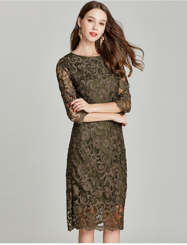 大きいサイズ ドレス ゴージャスドレス ゴージャスワンピース 豪華 パーティードレス パーティー 結婚式 二次会 お呼ばれ 披露宴 演奏会 クリスマス インスタ 撮影★大人気上品感あふれる一着！艶感のある花柄刺繍ドレスワンピース L 2L 3L 4L 5L 6Lサイズ ★フリーダム sale