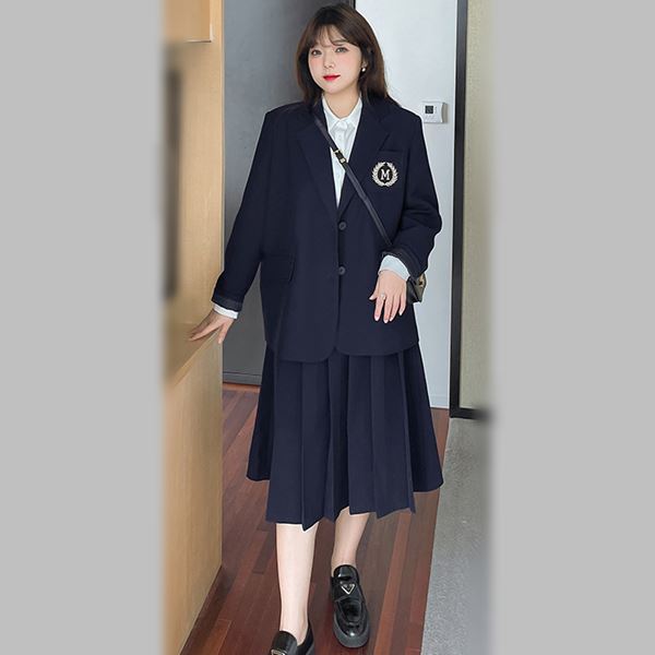 大きいサイズ 学校制服 JK制服 カジュアル 制服ファッション コスプレ コスチューム JK 女子高生 制服 セーラー服 衣装 イベント 学園祭 ★ 刺繍入りジャケット＆プリーツスカートの学校制服風ファッション2点セット 2L 3L 4L 5L 6L サイズ ★ フリーダム セール sale 3