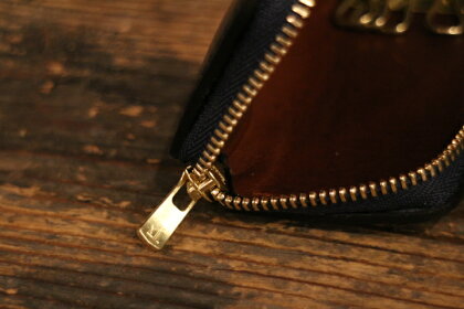 【VASCO】LEATHERVOYAGEROUNDZIPKEYCASE(キーケース)