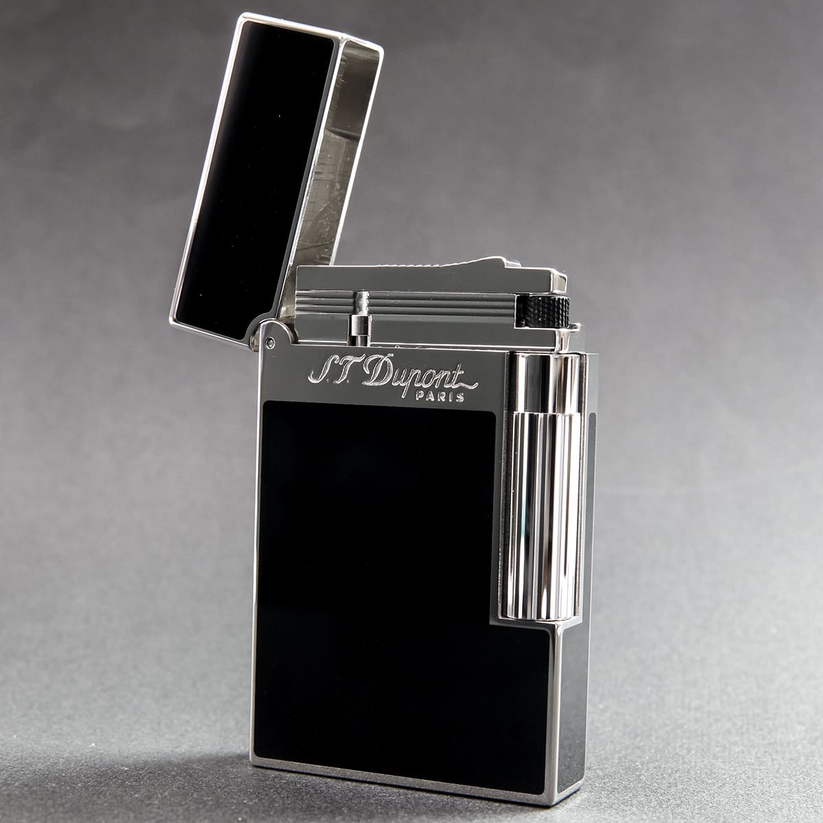 エス・テ・デュポン エス・ティー・デュポン S.T.Dupont ガスライター ライター 喫煙具 ライン2 モンパルナス ブラック 黒 シルバー 16296 パラディウム 高級 メンズ 正規品 通販 ブランド 新…