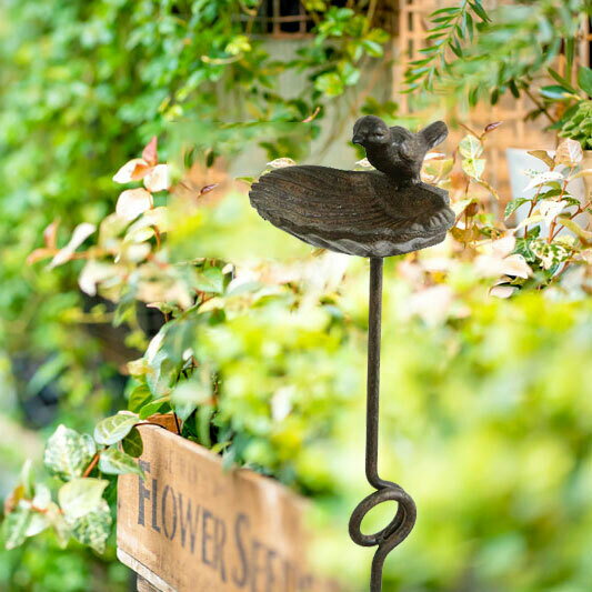 バードフィーダー スティック型 野鳥の餌台 鳥のエサ入れ おしゃれ ガーデン用オーナメント ガーデンスティック ポール型 ディスプレイ オブジェ シャビー アンティーク調 小鳥 ガーデニング 【売れ筋】【お買得品】ポールバードフィーダー