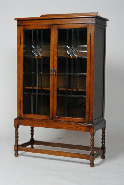 乐天商城 - ガラスキャビネット 食器棚 飾り棚 天然木 カップボード 北欧 アンティーク調 コレクションケース オーク無垢 クラシック家具 ヨーロピアン 本棚 書棚 収納家具 木製 モダン カップボード 完成品 開梱設置無料　【送料無料】オーク無垢 キャビネット