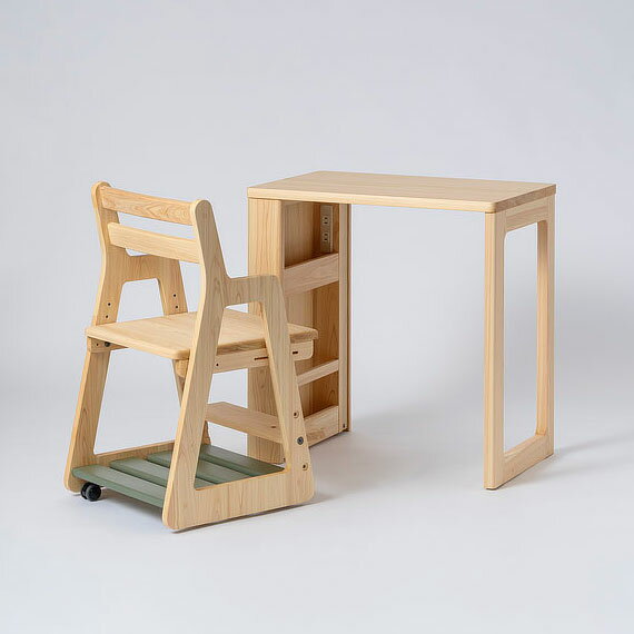 キッズチェア 椅子 デスク用チェア ヒノキ ひのき 檜 日本製 国産家具 安心安全 おしゃれ 高さが変えられる 成長 木製チェア ずっと使える パソコンチェア 天然木 北欧 ナチュラル おしゃれ【送料無料】コマカデスクチェア [3]
