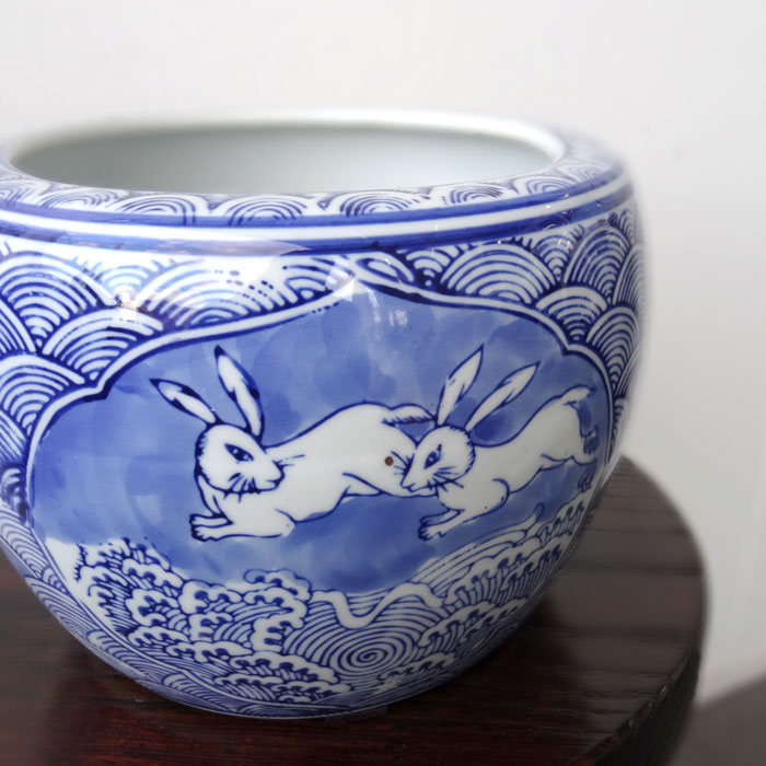 火鉢 水鉢 鉢カバー プランタカバー 和モダン 和雑貨 おしゃれ 観葉植物 うさぎ 兎 ウサギ 花入れ 陶器 和風小物 雑貨 小物入れ【お買得品】ミニ火鉢 うさぎ絵（M）の商品画像 3