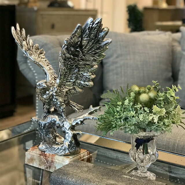 ワシの置物 置物 わし 鷲 風水 おしゃれ インテリア オブジェ 風水グッズ ワシ 鳥 鳥の置物 飛ぶ鳥 間取り 色 財運 金運 玄関 置き物 シルバー 銀 開運アイテム 風水インテリア 縁起物 開運 運気 金運 アップ 祈願 開運グッズ【送料無料】ワシのシルバーオブジェ