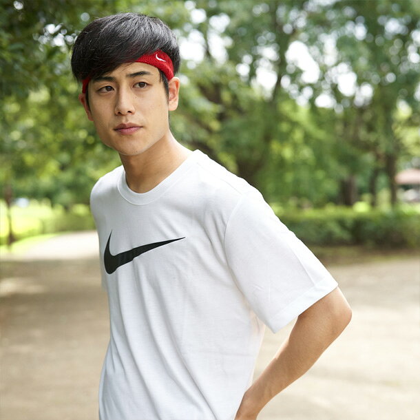 ヘアバンド ナイキ NIKE ナイキ スウッシュ ヘッドバンド 赤 レッド/汗どめ 髪留め スポーツアクセサリー カジュアル ストリート 小物 /NNN07-601