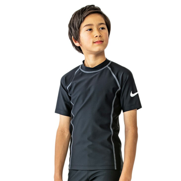 楽天WORLD　WIDE　MARKETナイキ キッズ ラッシュガード 半袖 ジュニア 男の子 NIKE SWIM BOYS スクール水着 子ども こども用 スイムウェア 120cm 130cm 140cm 150cm 160cm 170cm 男子 男児 子供 小学生 幼児 園児 ボーイズ 水泳 プール 学校 体育 海水浴/1991070-018【返品不可】