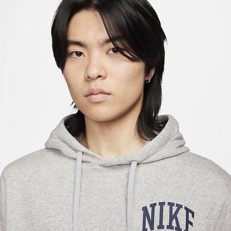 送料無料 ナイキ パーカー 長袖 メンズ スウェット NIKE Club プルオーバー パーカ フーディ スポーツウェア ロゴ スエット トレーニング カジュアル スポーティ 男性用 服 nike グレー 灰色 スウェットシャツ メンズウェア ブランド アパレル/FN2635-063