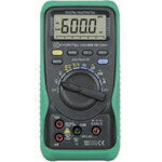 ★特徴★ 多機能型DMMです。最小値/最大値の記録ができるMIN/MAX機能付きです。測定変位を表示するREL機能付きです。DUTY測定機能付きです。オートレンジ、マニュアルレンジの切替が可能です。付属の温度プローブで温度測定が可能です。 ★用途★ 電気工事全般。 ★商品スペック★ 仕様・規格 直流電圧(V)：600 交流電圧(V)：600 直流電流(A)：10 交流電流(A)：10 抵抗(Ω)：60M 検波方式：平均値整流(MEAN) 電源(V)：単3乾電池(R6P)×2個(付属) 幅(mm)：82 奥行(mm)：50 高さ(mm)：161 電源：単3乾電池(R6P)×2個(付属) 仕様・規格2 最大表示：6040カウント オートパワーオフ：約15分 入数 1台 質量・質量単位 280g 製造国 中国 品番 KEW1011 JANコード 4560187060724 メーカー名 共立電気計器（株）