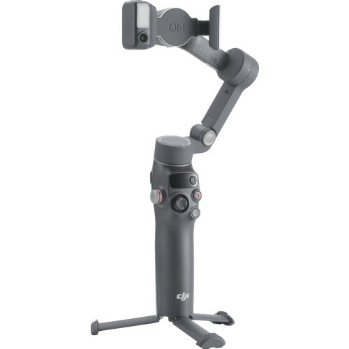 ★特徴★ Osmo Mobile 8の多機能モジュールは、被写体トラッキング（人やペット）、補助光、音声録音を組み合わせて、簡単にクリエイティブな作品を作成できます。モジュールがなくても、スマートフォンに直接接続して、ネイティブカメラやサードパーティアプリでインテリジェントなトラッキングが可能です。滑らかな低角度ショット、快適なグリップ、360°パノラマ撮影と3軸手ブレ補正による映画のような作品を楽しめます。ネイティブトラッキング・音声収録・照明です。シームレスな360°パン軸回転です。直接スマホに接続し、トラッキングを実現しました。ローアングル撮影用の快適なグリップです。延長ロッド・三脚内蔵です。10時間バッテリー・スマホ充電です。3軸ジンバル映像ブレ補正機能です。簡単チュートリアル・ワンタッチ編集です。 ★用途★ 撮影に。 ★商品スペック★ 仕様・規格 展開時サイズ(長さ×幅×高さ)(mm)：288×107×96 折りたたんだ状態(長さ×幅×高さ)(mm)：190×95×46 重量(g)：約370(ジンバル + 内蔵三脚 + 磁気スマートフォンクランプ + 多機能モジュール) 延長ロッド(最大延長長さ)(mm)：215 対応スマートフォン重量(g)：170?300 厚さ(mm)：6.9?10 幅(mm)：67?84 セット内容・付属品 磁気スマートフォンクランプ DJI OM多機能モジュール 電源ケーブル(USB-C-USB-C、50cm) スマートフォン充電／音声録音ケーブル(USB-C-USB-C、15cm) 収納ポーチ クイックスタートガイド 安全ガイドライン DJIストアプロモーションカード DJIロゴステッカー 入数 1台 注意事項 トラッキング、音声受信（DJI Mic Mini/DJI Mic 2トランスミッターと互換性あり）、照明機能を有効にするには、DJI OM多機能モジュールが必要です。 このモジュールは、人物や動物（猫と犬）のトラッキングのみに対応しています。 互換性情報については、DJI公式サイトの対応スマートフォン一覧を参照してください。 質量・質量単位 370g 製造国 中国 品番 D251105010 JANコード 6937224126817 メーカー名 DJI　JAPAN（株）