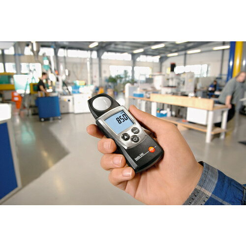 和TOOL 和多屋のTESTO 照度計 testo 540 ポケットラインシリーズ｜アングル3