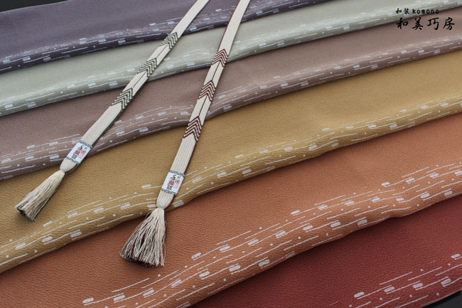 帯揚げ　日本製　国産　正絹　シルク　おしゃれ用　洒落　シャレ ちりめん　縮緬　木賊（とくさ）縞　〈全6色〉