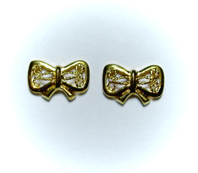 K18イエローゴールド リボン ピアス♪