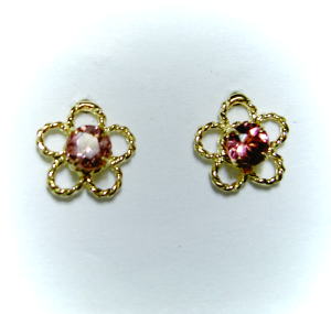 K18イエローゴールド ピンクトルマリン 花ピアス♪