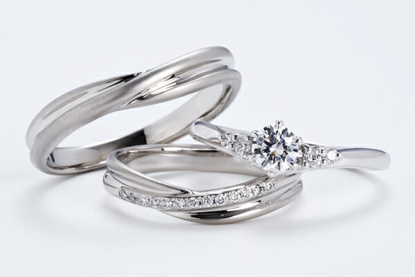 0.3ct.ダイヤモンド婚約指輪(エンゲージリング)/結婚指輪(マリッジリング)3本セットPRF003-03(ペチュニア)【当店のオリジナル製品】