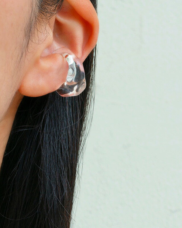 WADA TOKIのHARIO ハリオ Ear Cuff イヤーカフ リフレクション HAA-RF-EC｜アングル3