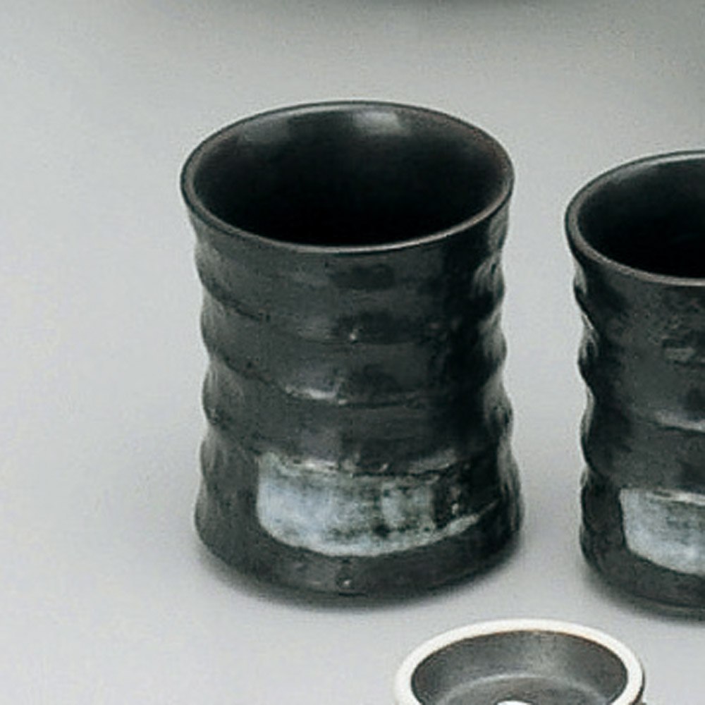 φ6.6×8.2cm 磁器