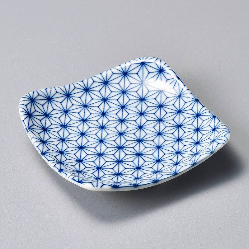 陶里 第31集 麻の葉四角小皿 42139-051