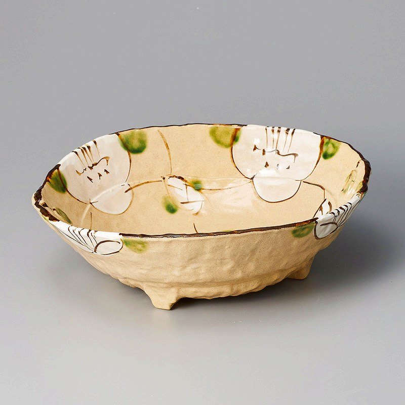 26×24.5×8.5cm