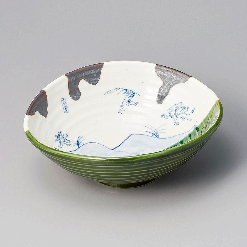 21×19.5×7.5cm