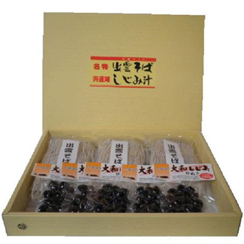 【送料無料】島根県 出雲蕎麦 出雲そば(そばつゆ付)・しじみセット(そば2人前×3袋、しじみ5ヶ)《ケンミンショー》 常温 /年越し蕎麦 お取り寄せ 通販 お土...