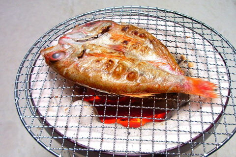 【送料無料】島根県浜田産 香住屋 のどぐろ一夜干し 550g(5～7尾) 高級魚 / 干物 高級魚 お取り寄せ 通販 お土産 お祝い プレゼント ギフト おすすめ 保存食 非常食 備蓄 /