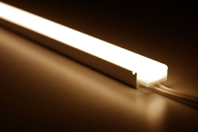 TES LIGHTING コネクタ式間接照明 tiffa(ティファ) TTHシリーズ 明るさ100%タイプ 1400タイプ 全長1345mm 19.1W 1385lm 本体:白色(ホワイト) 電球色 3000K TTH-140-30 ※受注生産品