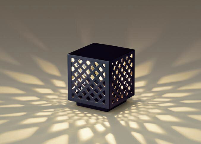 パナソニック　据置取付型　LED　スタンド　防雨型　ランプ別売（口金GX53-1）　SLW46022