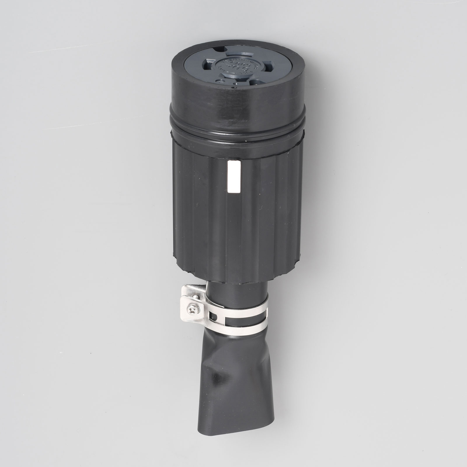 アメリカン電機　接地形3P 60A 600V　引掛形　防水形コードコネクタボディ (ゴムカバー)　4664RW