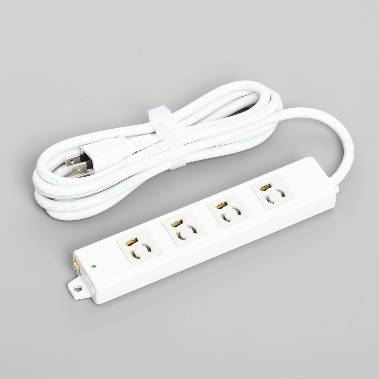 アメリカン電機　接地形2P 15A 125V　�