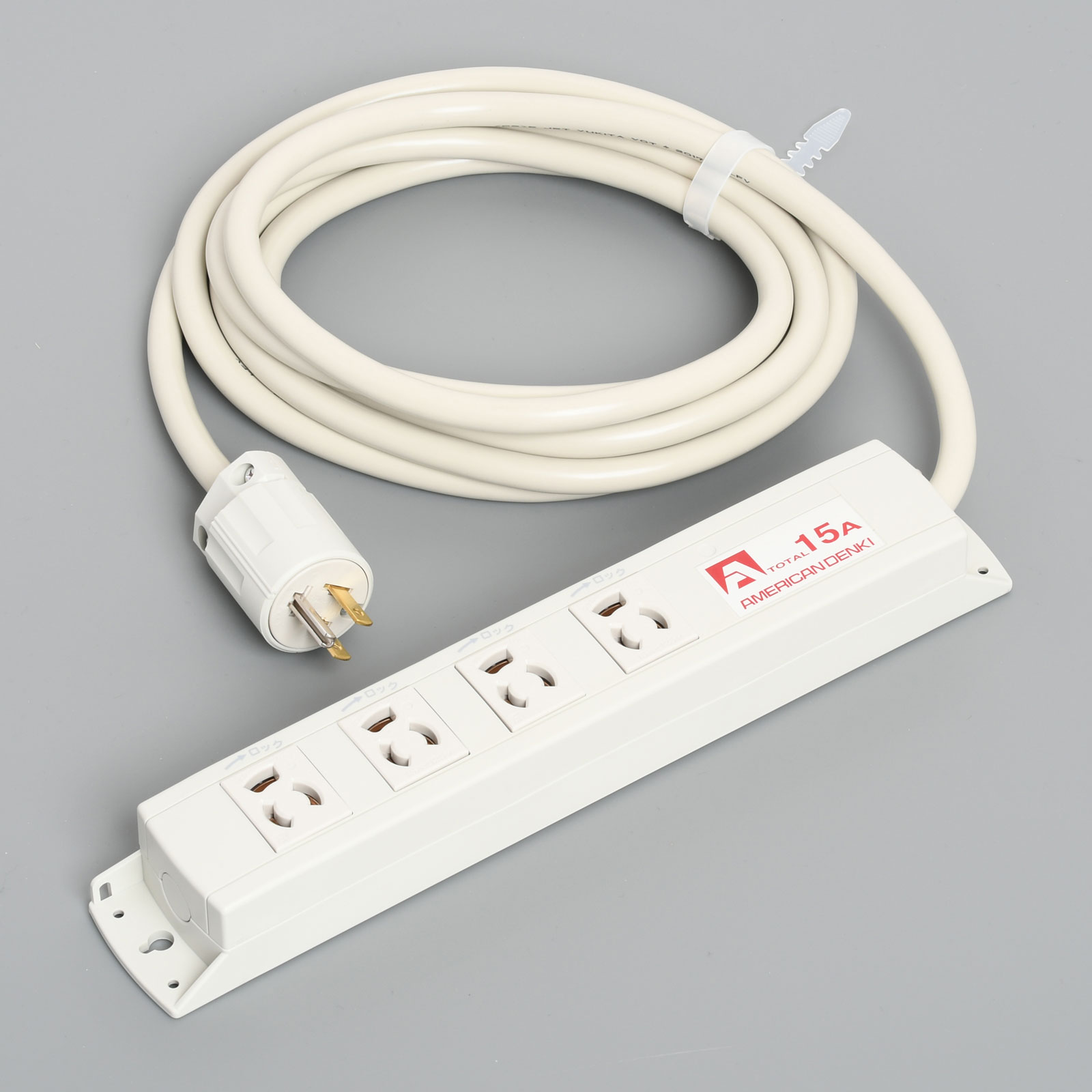 アメリカン電機　接地形2P 15A 125V　�