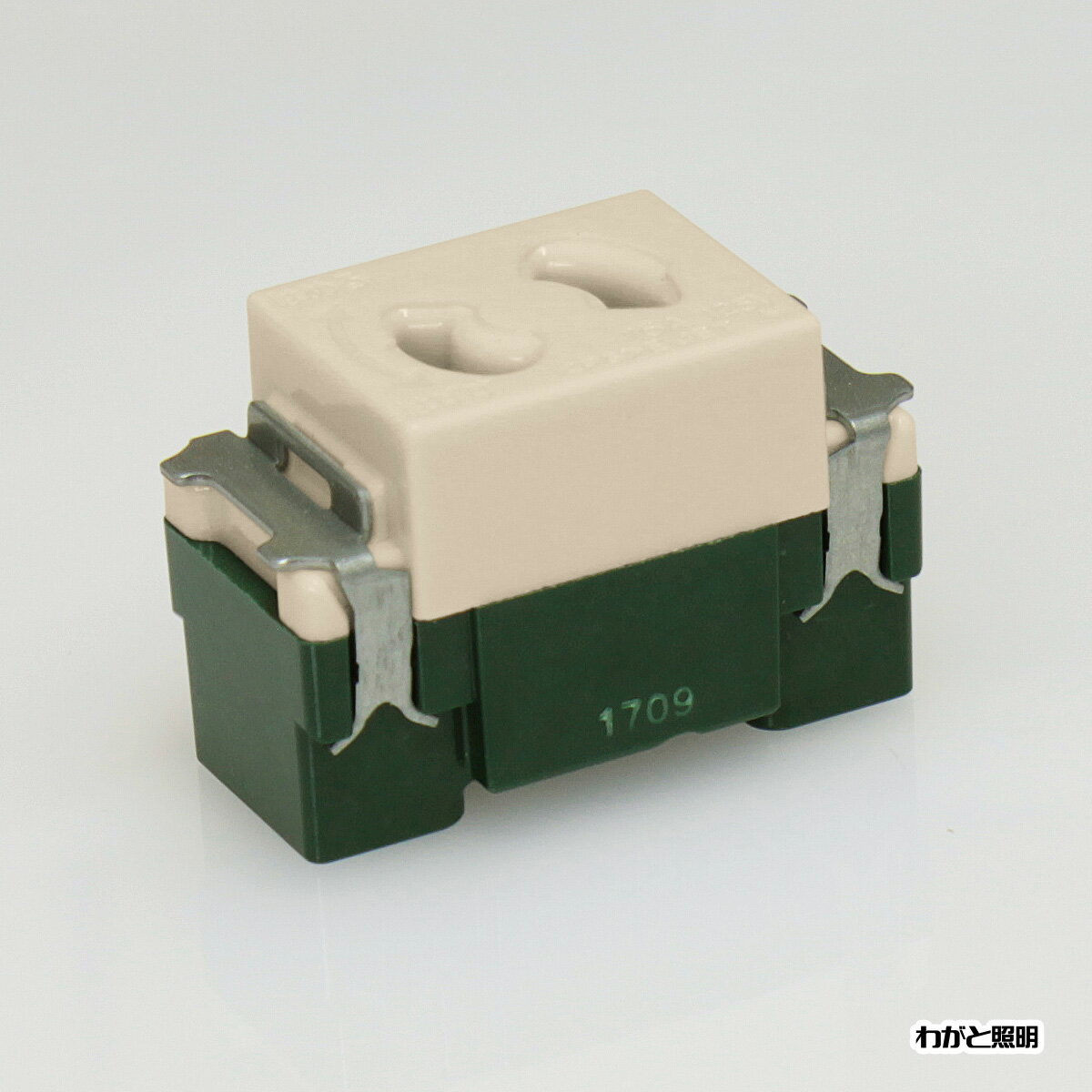 樂天商城 - パナソニック　フルカラー配線器具　埋込抜け止めコンセント　シングルコンセント　15A　125V　ベージュ　WN1061F