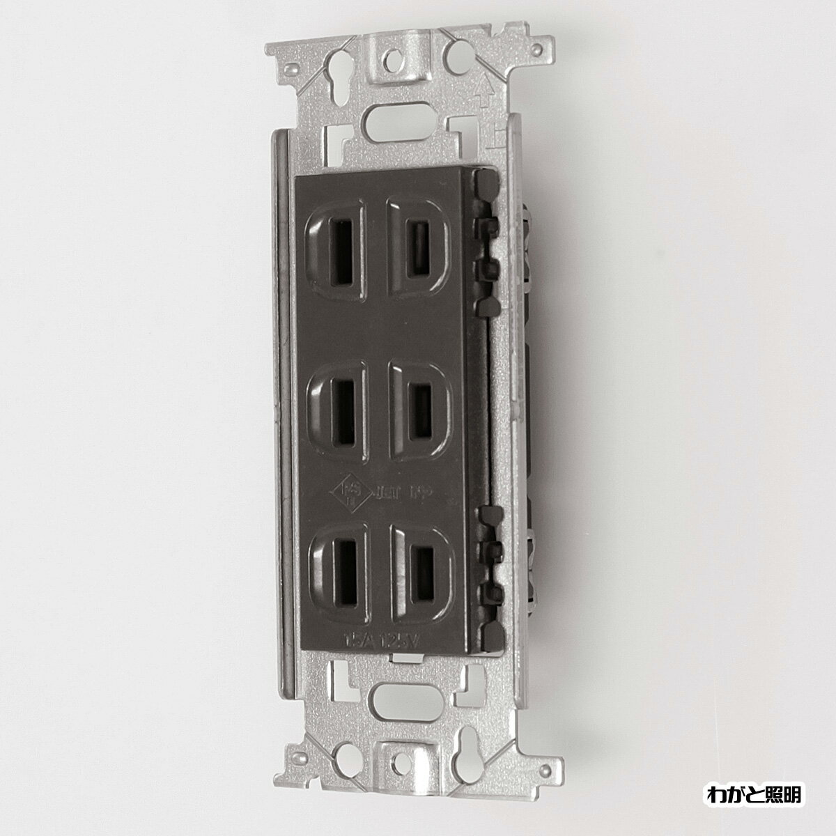 樂天商城 - パナソニック　フルカラー配線器具　埋込トリプルコンセント　15A　125V　グレー　WN1503H