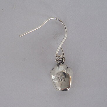 肉球ピアス(フックタイプ) 肉球 耳飾り フックタイプ シルバーアクセサリー 動物モチーフ SILVER925 女性 男性 プレゼント ギフト対応