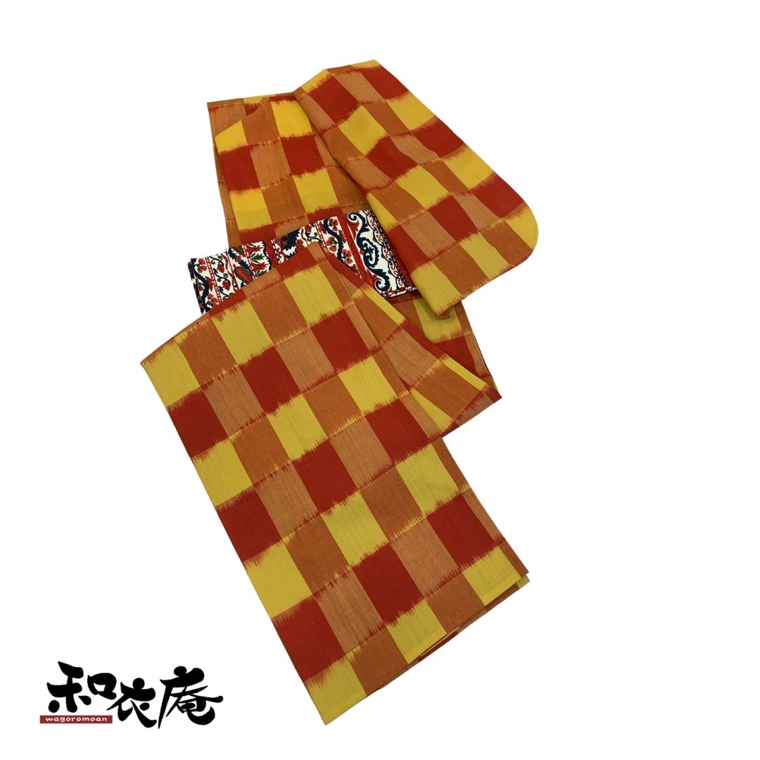 リサイクル着物・古着【ウール】赤系　アンティーク kimono 格子 チェック　美品　単衣