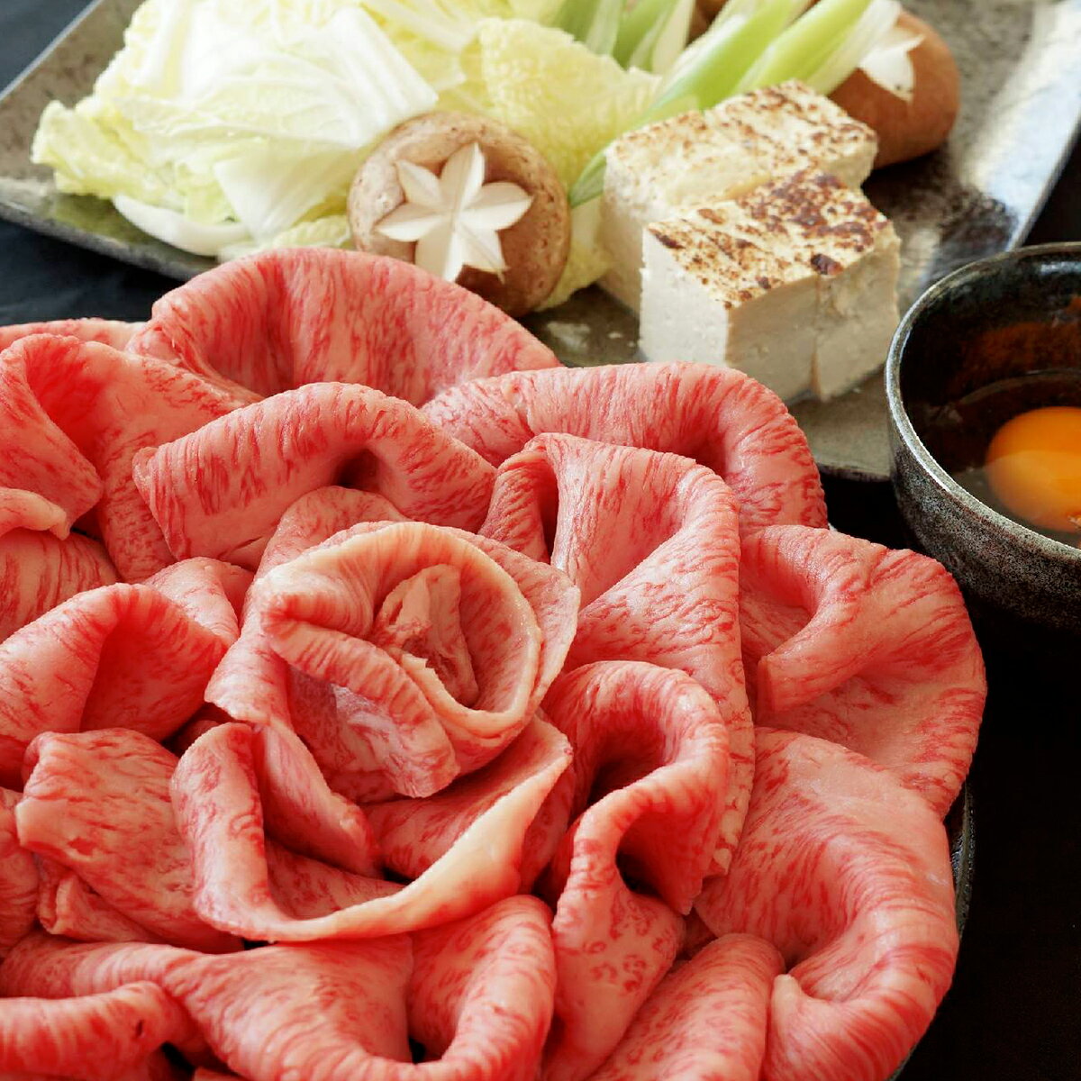 松阪牛 A5等級 すき焼き用ロース 200g 400g 600g 800g すき焼き肉 すきやき スライス うす切り 国産 牛肉 和牛 黒毛和牛 a5ランク お歳暮 お歳暮肉 内祝い 誕生日 ギフト プレゼント お取り寄せ 御祝い グルメ お返し 贈り物 冷凍 お肉 送料無料 産地直送 2