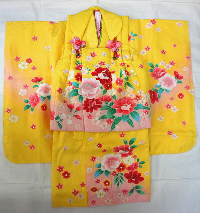 753 三歳 女の子 着物 きもの 七五三着物 3歳 三才 ひな祭り 正月 半衿付き 753 箱無し 雛祭り 被布 セット 黄色 巾着 髪飾り 巾着袋 メーカー...