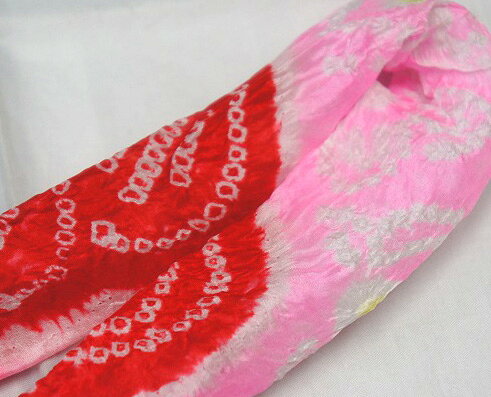 753 7歳 女の子　かのこ　髪飾り　七五三 絞り ピンク系　ぼかし　絹　シルク　厚み約4cm　長さ約84cm　和装小物　2つまでの注文レターパックライト対応可(送料は370円)　返品交換不可・代引き不可　色の配置や染具合や絞りの具合等当店のおまかせになります 店頭見切り